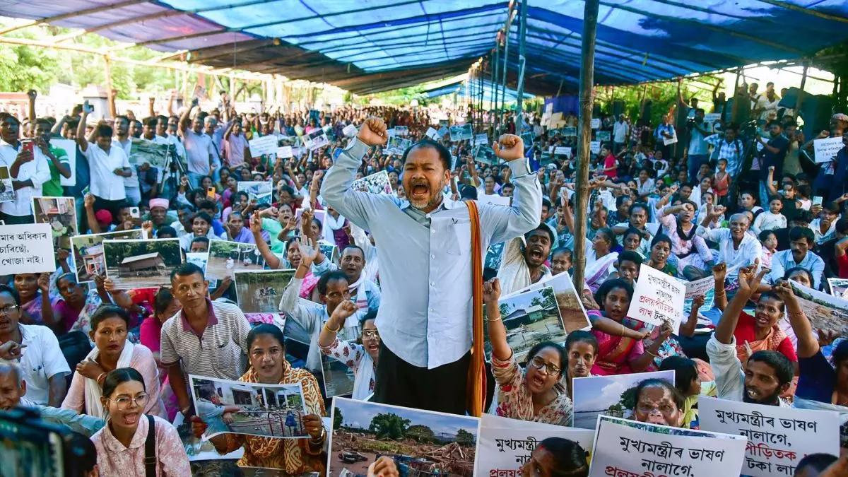 Assam Flood Victims Protest in Guwahati, Akhil Gogoi Demands Relief and Compensation