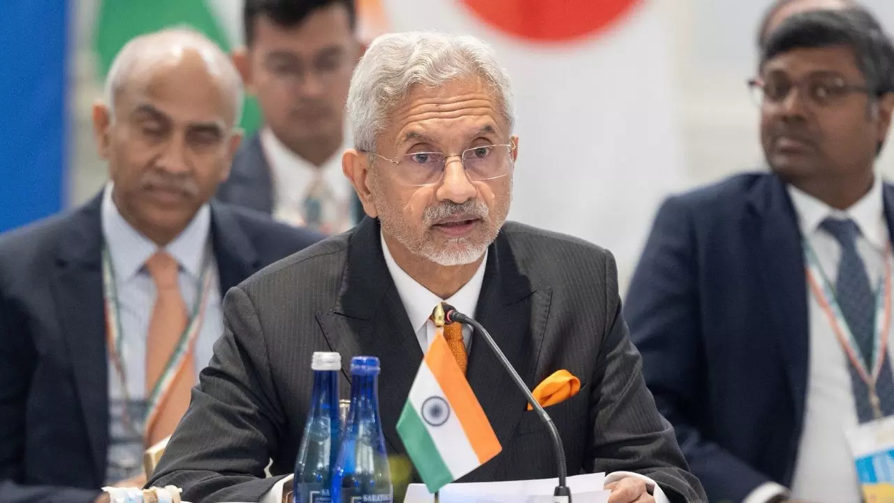 जब एक पाकिस्तानी पत्रकार ने जयशंकर से आतंकवाद को लेकर पूछा ये सवाल, विदेश मंत्री ने लगाई लताड़- 9 Point में जानिए क्या-क्या हुआ