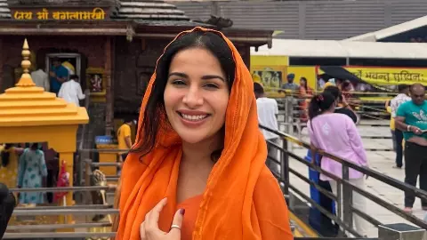 बिग बॉस 14 किया, पंजाबी फिल्मों और गानों से बनाई पहचान, कौन हैं ‘राइज एंड फॉल’ की कंटेस्टेंट सारा गुरपाल? बिग बॉस 14 किया, पंजाबी फिल्मों और गानों से बनाई पहचान, कौन हैं ‘राइज एंड फॉल’ की कंटेस्टेंट सारा गुरपाल?