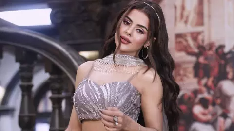 टीवी पर नागिन बनकर छाईं, बिग बॉस 16 को लेकर भी रही सुर्खियों में, Rise and fall की Priyanka Chahar Choudhary को कितना जानते हैं आप टीवी पर नागिन बनकर छाईं, बिग बॉस 16 को लेकर भी रही सुर्खियों में, Rise and fall की Priyanka Chahar Choudhary को कितना जानते हैं आप