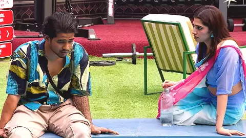 Bigg Boss 20: Love Gill के कंधे दबाते वक्त Scout Op ने की ऐसी हरकत, शर्ट में डाला था हाथ, आम्रपाली दुबे ने बताई कहानी Bigg Boss 20: Love Gill के कंधे दबाते वक्त Scout Op ने की ऐसी हरकत, शर्ट में डाला था हाथ, आम्रपाली दुबे ने बताई कहानी