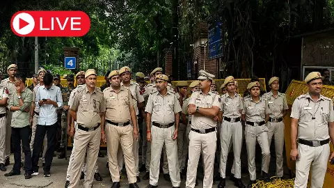 Aaj ki Taaza Khabar: दिल्ली से फरीदाबाद तक नशे का नेटवर्क, 8 गिरफ्तार, 3,71,98,560 रुपये जब्त Aaj ki Taaza Khabar: दिल्ली से फरीदाबाद तक नशे का नेटवर्क, 8 गिरफ्तार, 3,71,98,560 रुपये जब्त